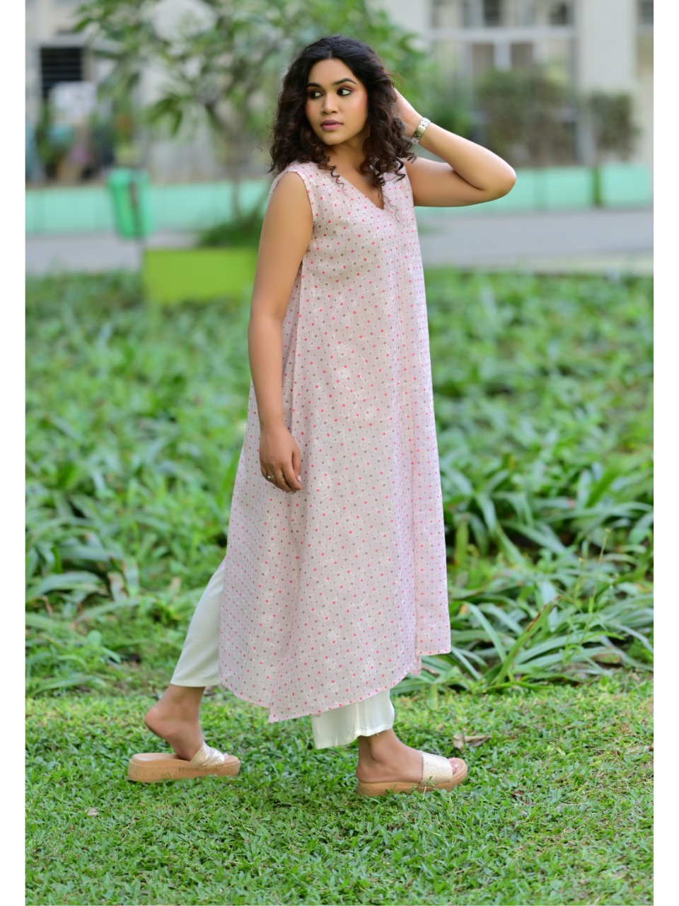 Pink Long Chanderi Kurti   40% Off 